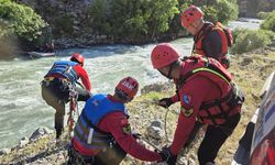 Hakkari'de derede kaybolan genci arama çalışmaları devam ediyor