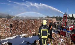 Kağıt Fabrikasında Yangın