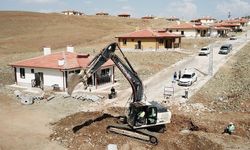 Kahramanmaraş’ta 7 İlçe 34 Mahallede Köy Evlerine 240 Milyonluk Yatırım!