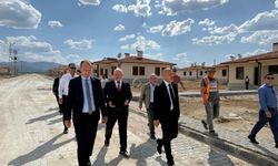 Kaymakam Sarıdoğan ve Başkan Kıraç’tan Köy Konutlarına Ziyaret