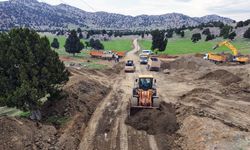 Nurhak’ta Yollar Büyükşehir’le Yenileniyor