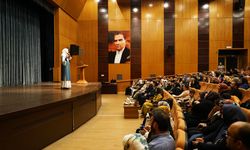 Saliha Erdim: “Aile; İnsanın İlk Yuvası, İlk Okulu, En Güvenli Limanıdır”