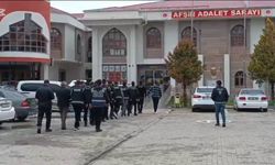 Afşin’de Tefecilik ve Nitelikli Yağma Operasyonunda 5 Şahıs Tutuklandı