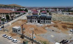 Afşin Emniyet Müdürlüğü Binasında Çalışmalar Tüm Hızıyla Sürüyor