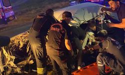 Afşin’de Kamyonet ile Otomobil Çarpıştı: 1'i ağır 2 yaralı