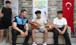 Adana'da 10 çocuk, polis desteğiyle bağlama çalmayı öğrenecek