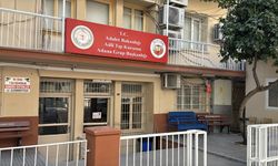 Adana'da ağaca çarpan motosikletin sürücüsü öldü