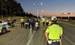 Adana'da denetimlerde 16 motosiklet trafikten menedildi
