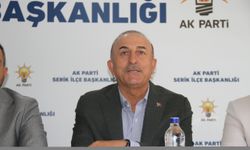 AK Parti Serik İlçe Teşkilatı'nda bayramlaşma töreni düzenlendi