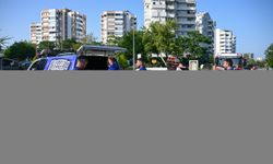 Antalya'da falezlerde mahsur kalan 3 turist kurtarıldı