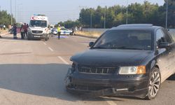 Antalya'da otomobil ile çarpışan motosikletin sürücüsü öldü