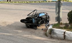 Antalya'da otomobille çarpışan motosikletteki 2 kişi ağır yaralandı