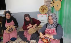 Buğday saplarıyla yapılan tescilli sanat, kurslarla gelecek kuşaklara aktarılıyor