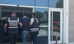 Burdur'da bir kadının evinde bıçaklanarak öldürülmesine ilişkin yakalanan 4 şüpheli adliyede