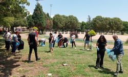 Ceyhan Musiki Sevenler Derneği üyeleri çevre temizliği yaptı