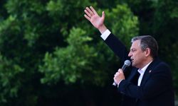 CHP Genel Başkanı Özel, partisinin Antalya mitinginde konuştu
