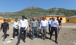 Hatay Defne'de kırsal afet konutlarının yapımı sürüyor