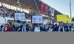 Isparta Uygulamalı Bilimler Üniversitesinde mezuniyet heyecanı