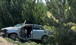 Isparta'da devrilen otomobildeki 1 kişi öldü