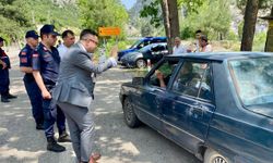 Saimbeyli Kaymakamı Emre Açar trafik denetimine katıldı