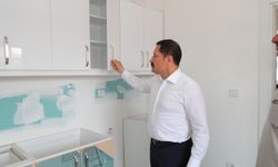 Vali Masatlı, yapımı devam eden köy evlerini inceledi