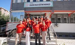 Vodafone Gönüllüleri'nden "Dijital Benim İşim" projesine destek