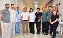 Alanya’da bayramın ilk gününde görev başındaki sağlık çalışanları unutulmadı