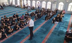 Anamur’da gençler camilerde buluştu