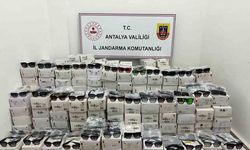Antalya’da 16 bin adet kaçak güneş gözlüğü yakalandı