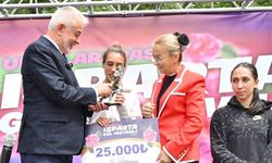 Gül Festivali, gül maratonu halk koşusu ve gül bisiklet yarışı ile renklendi