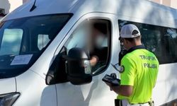 Isparta’da okul çevrelerinde denetim: 64 aranan şahıs yakalandı