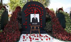 Kemer’de Başkan Zeyrek için anma alanı oluşturuldu