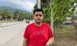 Yerde bulduğu 40 bin TL’lik altını sahibine teslim etti