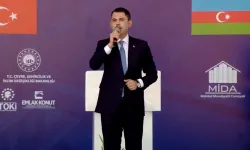 Bakan Kurum, Kahramanmaraş'ta 250 Bininci Afet Konutu Anahtar Teslimi ve Kura Çekim Töreni'nde Konuştu