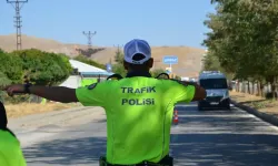 Bir Haftada 424 Kişi Ehliyetsiz Yakalandı