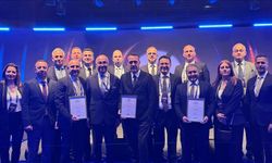 Otokoç'un Adana, Antalya ve Samsun şubeleri Ford Başkanlık Ödülü kazandı