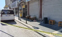 Adana'da tartıştığı komşusunun tabancayla vurduğu esnaf yaralandı