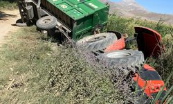 Afşin’de Saman Yüklü Römork Devrildi