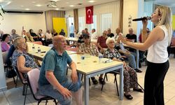 AFŞİNDER Yönetiminden Zeytinburnu Huzurevine Anlamlı Ziyaret