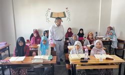 Erdemli'de yaz Kur'an kursları devam ediyor
