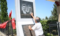 FETÖ'NÜN DARBE GİRİŞİMİNİN 9. YILI - 15 Temmuz şehidi ikiz polislerin babası evlatlarıyla gurur duyuyor