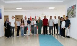 Finike'de başarılı öğrenciler ödüllendirildi