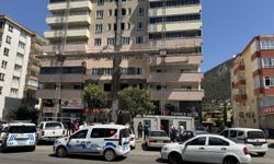 Kahramanmaraş'ta iskelenin çökmesi sonucu 2 işçi öldü, 1 işçi ağır yaralandı