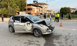 Hatay'da 3 aracın karıştığı zincirleme kazada 1 kişi ağır yaralandı