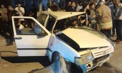 Hatay'da pikapla çarpışan otomobilin sürücüsü yaralandı