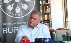Türkiye Yazarlar Birliği Burdur temsilcisi Kılınç, tercih yapacak öğrencilere uyarılarda bulundu
