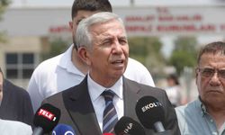 Mansur Yavaş, Başkan Böcek’i ziyaret etti
