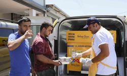Mersin’de emekçilere 120 bin bardak limonata dağıtıldı
