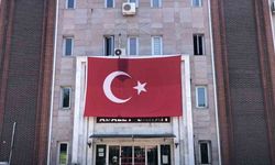 Tartıştığı erkek arkadaşını tornavidayla ağır yaraladı