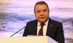 Antalya Büyükşehir Belediye Başkanı Böcek, gözaltına alındı